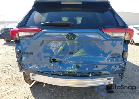 2023 Toyota Rav4 Hybrid Woodland Edition z USA, uszkodzony, nr VIN 2T3UWRFV4PW154739